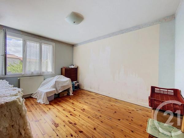Maison à vendre  5 pièces - 164,13 m 2   ST CHRISTOPHE SUR DOLAISON  - 43