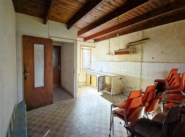 Maison de bourg à rénover – Plufur