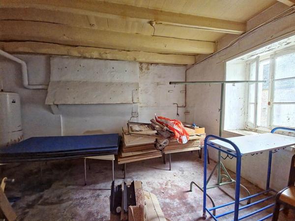 Maison de bourg à rénover – Plufur