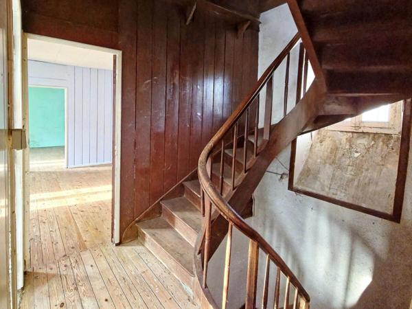 Maison de bourg à rénover – Plufur