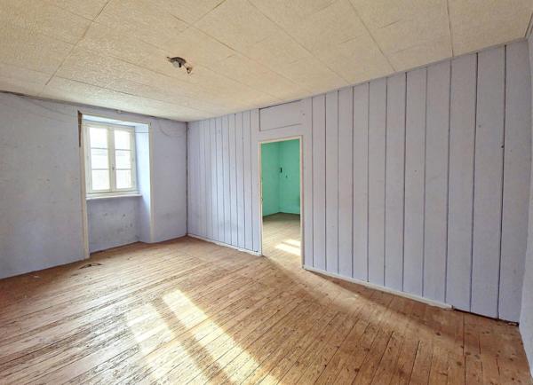 Maison de bourg à rénover – Plufur