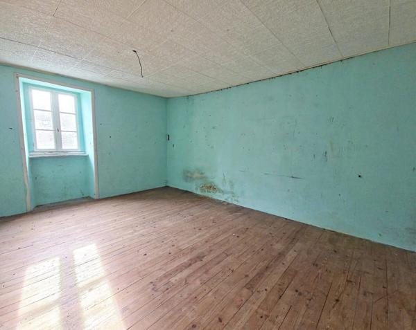 Maison de bourg à rénover – Plufur