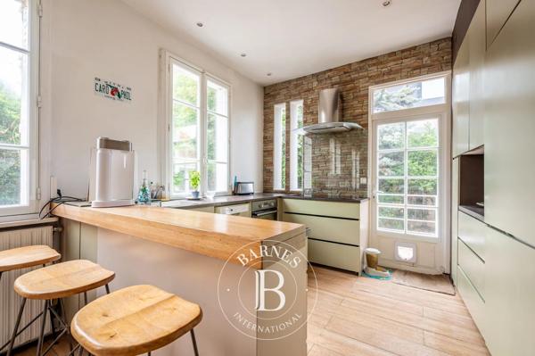 Asnières-sur-Seine, Maison 3 Chambres -  125 m² à vendre
