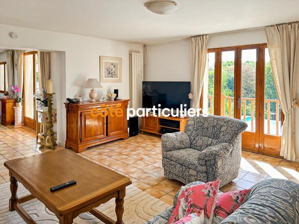 Vente
                Maison130 m² - 5 Pièces -
                    GRISY SUISNES (77166)