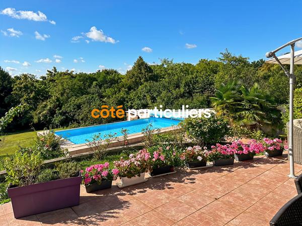 Vente
                Maison130 m² - 5 Pièces -
                    GRISY SUISNES (77166)