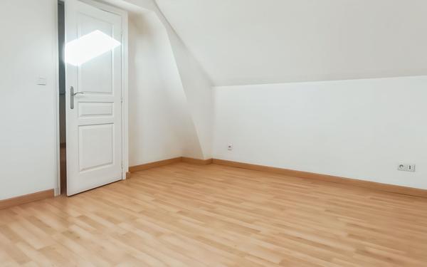 Maison à vendre    4 pièces • 65 m2 Saint-Pierre-des-Corps