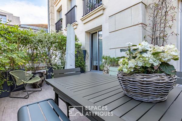 Elégant appartement rénové dans résidence emblématique avec terrasse arborée à Chantilly