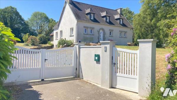 Maison d'habitation : Bourg de LANDELEAU