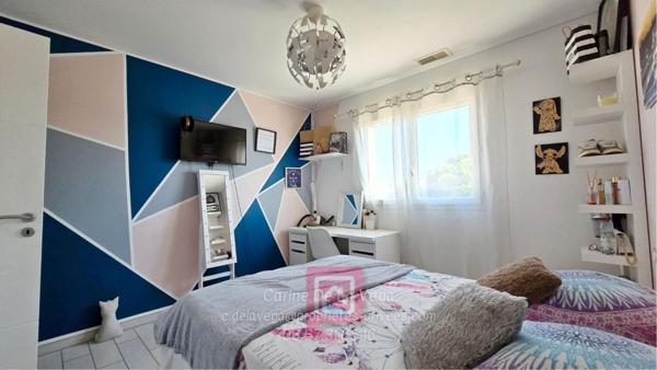 Villa Serignan 6 pièce(s) 145 m2 avec piscine et jardin