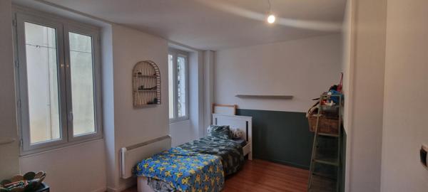 Maison  6 pièce(s) 130 m2