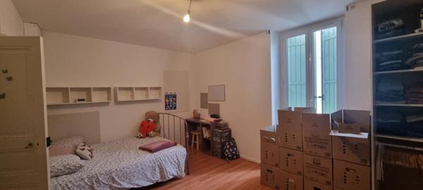 Maison  6 pièce(s) 130 m2