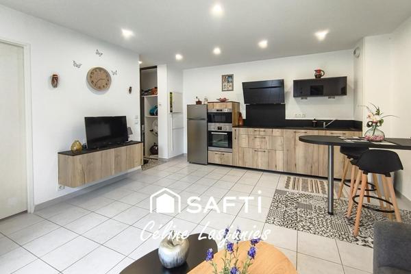 Appartement T2 rénové avec balcon et parking – Résidence calme et sécurisée