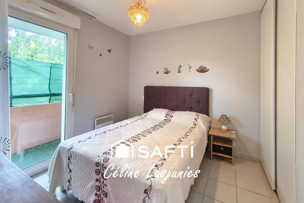 Appartement T2 rénové avec balcon et parking – Résidence calme et sécurisée
