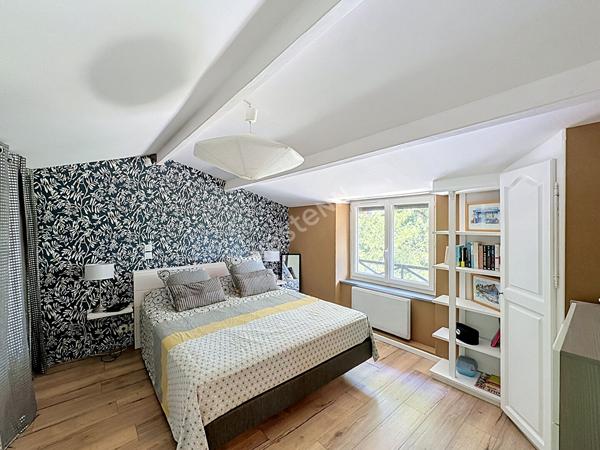 Magnifique maison 7 pièces avec jardin et garage à Nouaillé Maupertuis