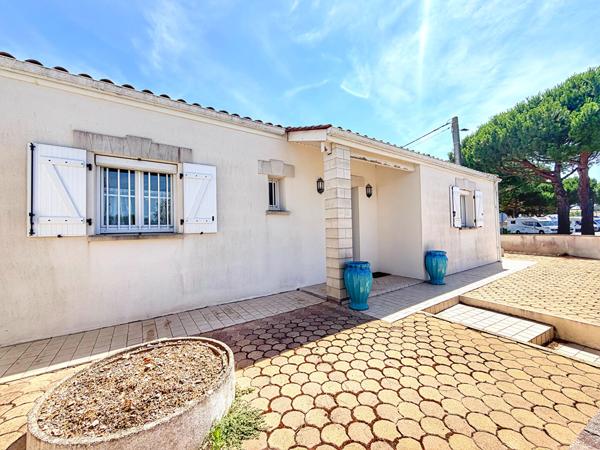 EXCLUSIVITÉ ! Maison plain-pied 158m2 - 3 chambres - Saint Georges de Didonne - Secteur Eglise/Plage
