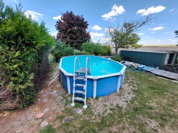 Bray sur Seine, maison 3 chambres avec sous-sol total et Piscine