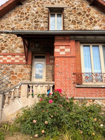 Corbeil-Essonnes (91100) Maison 7 pièces à Corbeil-Essonnes