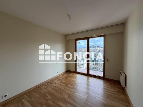 Location Appartement 3 pièces 79 m² - 14 RUE BODIN Perigueux 24000