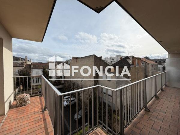 Location Appartement 3 pièces 79 m² - 14 RUE BODIN Perigueux 24000