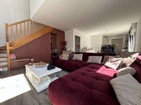Appartement 4 pièce(s) €316 000 ** - Référence 9149