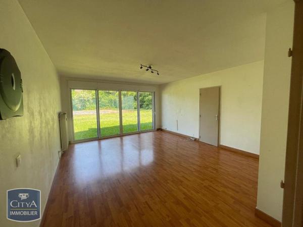 Appartement à louer 4 pièces 85.98m² Vendeville (59175)
