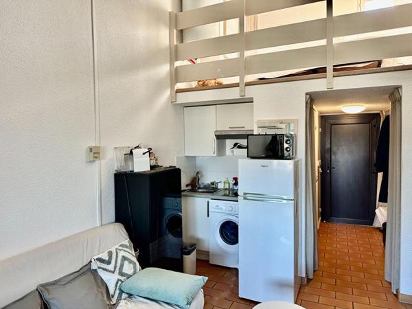 PIN ROLLAND - MAREGAU - APPARTEMENT DE TYPE 1 BiS  - CAVE - PARKING PRIVATIF