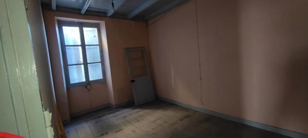 Dpt Charente (16), à vendre SAINT AMANT DE BOIXE maison P3 - Terrain de 130