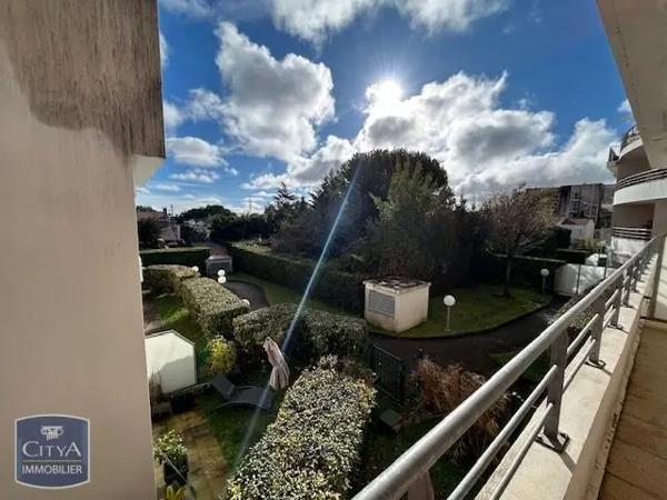 Appartement à louer 2 pièces 43.61m²