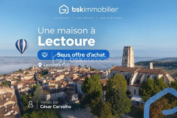 SOUS OFFRE D'ACHAT - Maison de ville 160 mètres carrés, à finir de rénover, avec cour dans le centre historique de Lectoure. 

Si vous cherchez une maison dans le secteur n'hésitez pas à me contacter au 0673222574 - César Carvalho