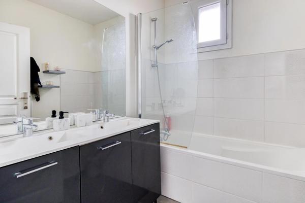 Maison contemporaine sans travaux – Péronnas