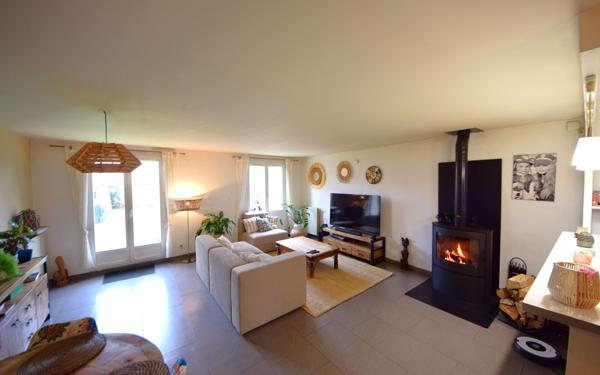 Maison à vendre    5 pièces •  Saint-Pierre-du-Perray