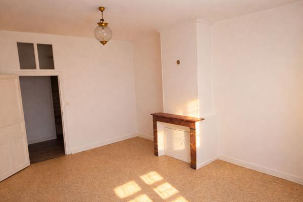 Appartement Maze Milon 3 pièces 96 m2