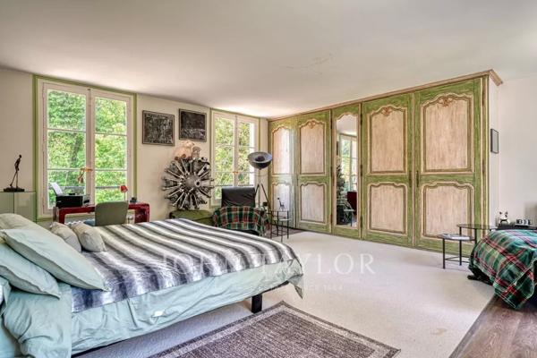 Manoir du XVIIIe au coeur d'un parc paysager