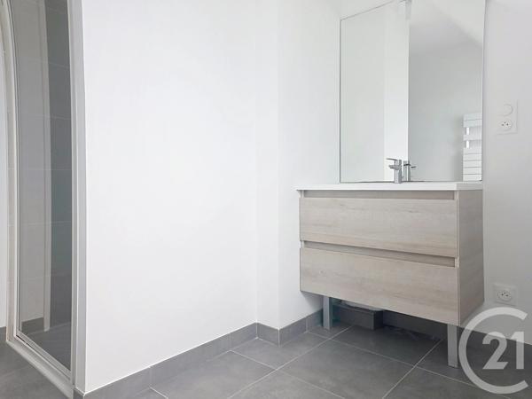 Appartement F2 à vendre  2 pièces - 55,56 m 2   ST MALO  - 35