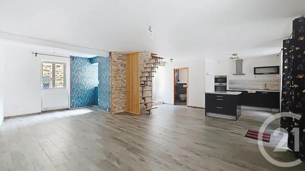 Maison à vendre  6 pièces - 130 m 2   CHATELAUDREN  - 22