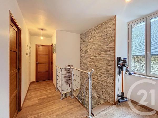 Maison à vendre  6 pièces - 130 m 2   CHATELAUDREN  - 22