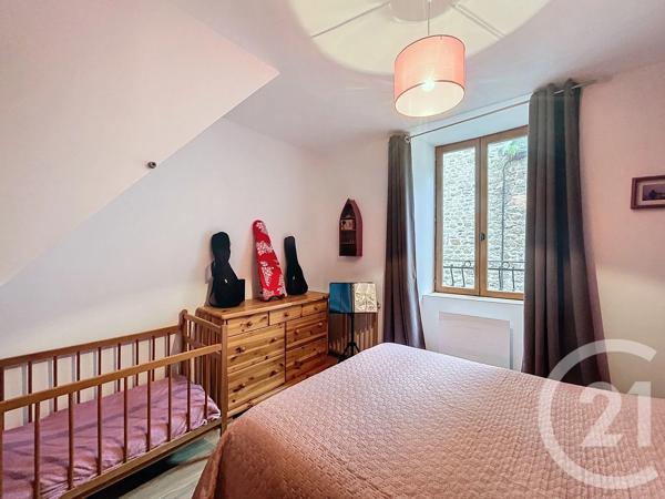 Maison à vendre  6 pièces - 130 m 2   CHATELAUDREN  - 22