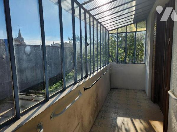 À VENDRE À BAYEL - PAVILLON AVEC LOGEMENT INDÉPENDANT ET SOUS-SOL

Situé à Bayel, village emb...