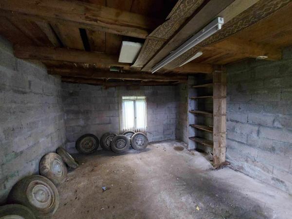 Maison à vendre    6 pièces •  La Salle