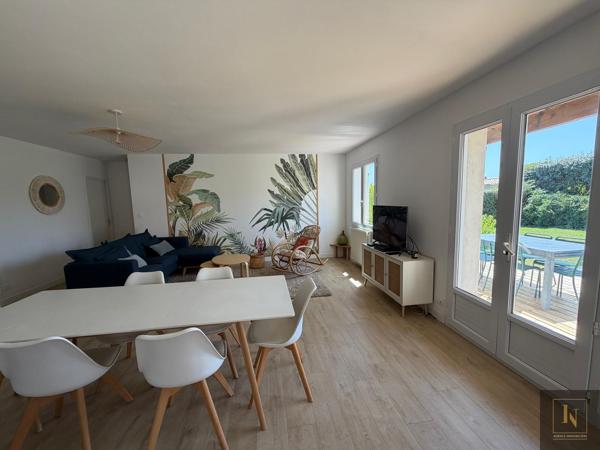Maison
                                                                                                                                                                                                                                                                                                                        4 pièce(s)                                                                                                                                                                                                          3 chambre(s)                                                                                                                                                                                                          85  m²