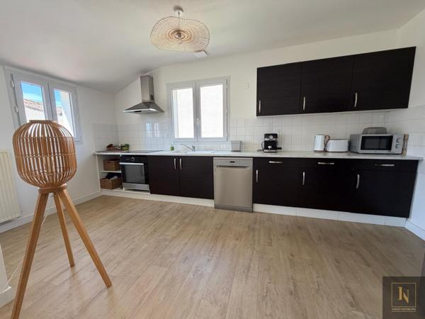 Maison
                                                                                                                                                                                                                                                                                                                        4 pièce(s)                                                                                                                                                                                                          3 chambre(s)                                                                                                                                                                                                          85  m²