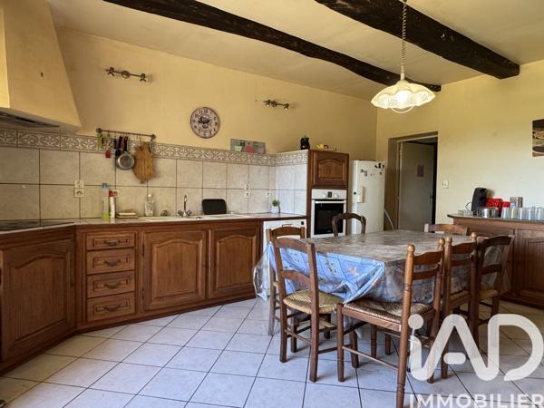Maison à vendre 7 pièces 150 m² Villefranche-de-Panat