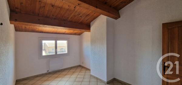 Maison à vendre  6 pièces - 155,57 m 2   SANARY SUR MER  - 83