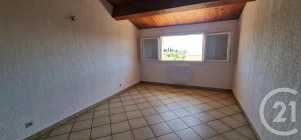 Maison à vendre  6 pièces - 155,57 m 2   SANARY SUR MER  - 83