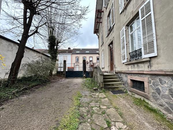 Vente Maison 8 pièces 252 m2 à Saint-Dié-des-Vosges