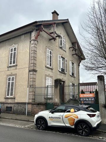Vente                                                      Maison
                        
                     8 pièces                      252 m2                     à Saint-Dié-des-Vosges