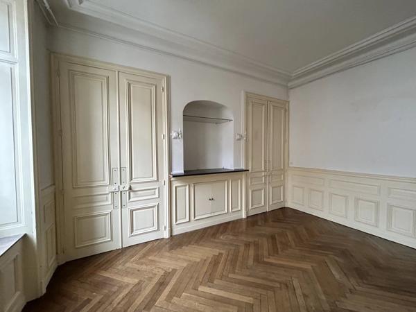 Vente Maison 8 pièces 252 m2 à Saint-Dié-des-Vosges