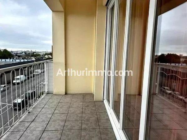 Vente                                                      Appartement
                        
                     2 pièces                      47 m2                     à Le Havre