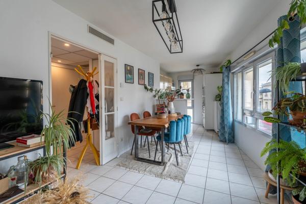 Appartement à vendre    2 pièces • 43,17 m2 Bordeaux