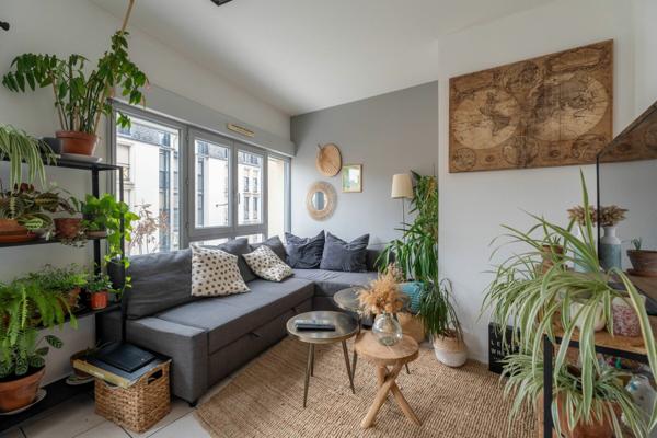 Appartement à vendre    2 pièces • 43,17 m2 Bordeaux